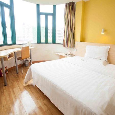 7 Days Inn Wuhan Exterior foto