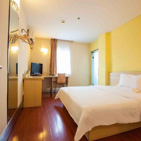 7 Days Inn Wuhan Exterior foto